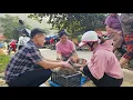Download Lagu Kind CEO went to the market to sell goods for the first time and felt the hardships of single mother