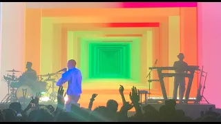 lauv paris in the rain paranoid reforget concert version 