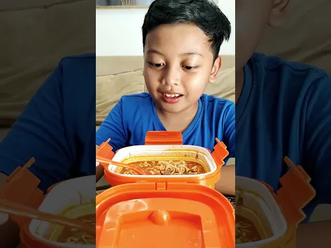 Reihan Makan Mie yg Bisa Masak Sendiri Arirang Budae Jjigae