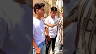 عارف مين تخن امك 