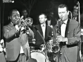 Download Lagu Louis Armstrong \u0026 Max Greger - Hello, Dolly! 1964