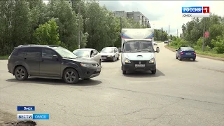 На пересечении улиц бульвар Архитекторов и Шаронова поменяли схему проезда для транспорта