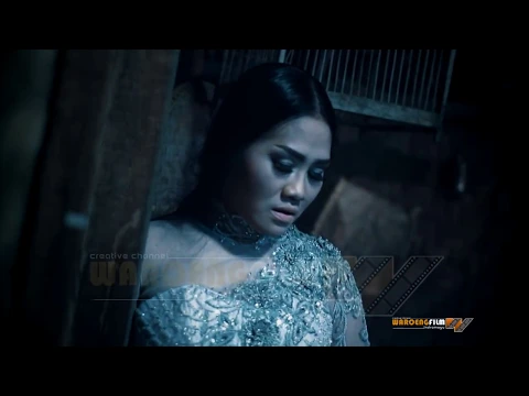 Lirik Dan Terjemahan Lagu Salah Jatuh Cinta Suzy Arzetty Lirik Dan Terjemahan Lagu Salah Jatuh Cinta Suzy Arzetty