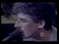 Cerca de la revolucion - Charly García