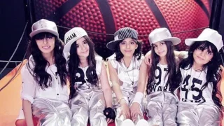 مين اجمل من فرقة خمسة اضواء 