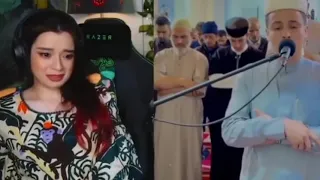 شاهد تأثر الأجانب عند سماع القرآن لأول مرة تلاوة رائعة لعبد العزيز سحيم من الجزائر 