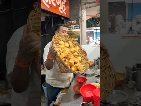Nagpur’s Famous Sanjay Tarri Samosa #shorts #indianstreetfood