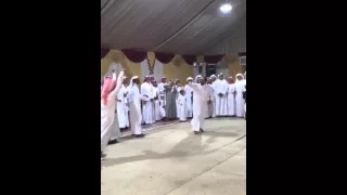 رقص رجال على شيلة بن مره 