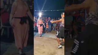 اجمل سهرة رقص جزائري على أغنية ڨصبة مع نسرين  اجمل سهرة رقص جزائري على أغنية ڨصبة مع نسرين