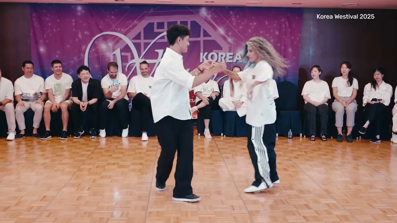 [2025 Korea Westival] Winners J&J(Novice Leader)_ Henry Chiang & Karin Kakun