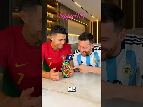 ¡El celular MÁGICO de Ronaldo da DULCES a Messi😱🍡!.