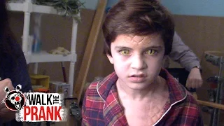 lizard walk the prank disneychannel