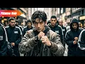Download Lagu Ang pulubi na inayawan ng magandang CEO ay isang master ng kung fu! Nadaig niya ang lahat ng kalaban