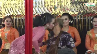 pak seno nyusul ki mulyono pw naik panggung pake celana pendek langsung disosor apri 