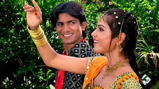 Vikram Thakor - Mamta Soni Romantic Song Gori Hoon Tu, Ahmedabad Palanpur Via Kadi Kalol