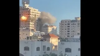 الآن لحظة قصف برج القاهرة في غزة من الطيران الإسرائيلي       غزة الان  فلسطين الان دندنها