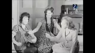 أغنية بائعة الجرائد أهرام أخبار جمهورية  أغنية بائعة الجرائد أهرام أخبار جمهورية