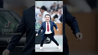 عاجل  عاجل  محمد شياع السوداني يرقص علئ التيك توك     دندنها