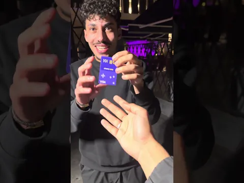خمن الي بيدي وتاخذه 😂