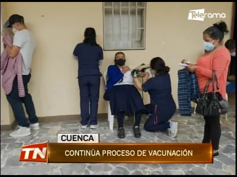 Continúa proceso de vacunación