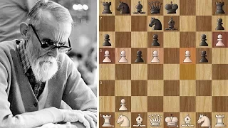 Download The Immortal Pawns Game - 17 Consecutive Pawn Moves by White MP3