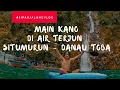 Download Lagu SATU-SATUNYA AIR TERJUN LANGSUNG MENGALIR KE DANAU TOBA