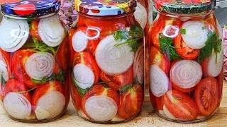В Прошлом году пожалела ,что закрыла мало.Самый бомбичиский рассол.Это лучший рецепт  помидоров
