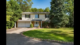 19 White Cliff Ln Nesconset NY 11767 For Sale