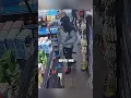 Shop owner outsmarts dumb robbers