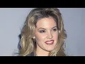BRIDGETTE WILSON Rare G-Strlng Bikini Moments Leave You Speechless