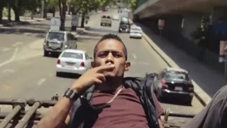 محمد رمضان   اللي يحصلنى يكسرنى     اقوى مشهد مطاردة اكشن     دندنها