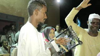 والله انت احلا زوول في الحفله دي يا عمنا 