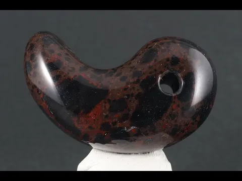 十勝石 勾玉 37.1g｜国産 天然石勾玉 通販 キラリ石