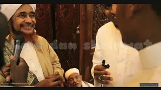 Download Qasidah merdu 'Alaika bitaqwallah + teks arab dan terjemah || Video Alhabib Umar Bin Hafidz MP3