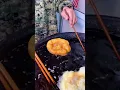 Download Lagu Chinese traditional Fried EGG CIRCLE CAKES @Foodshorts #Shorts