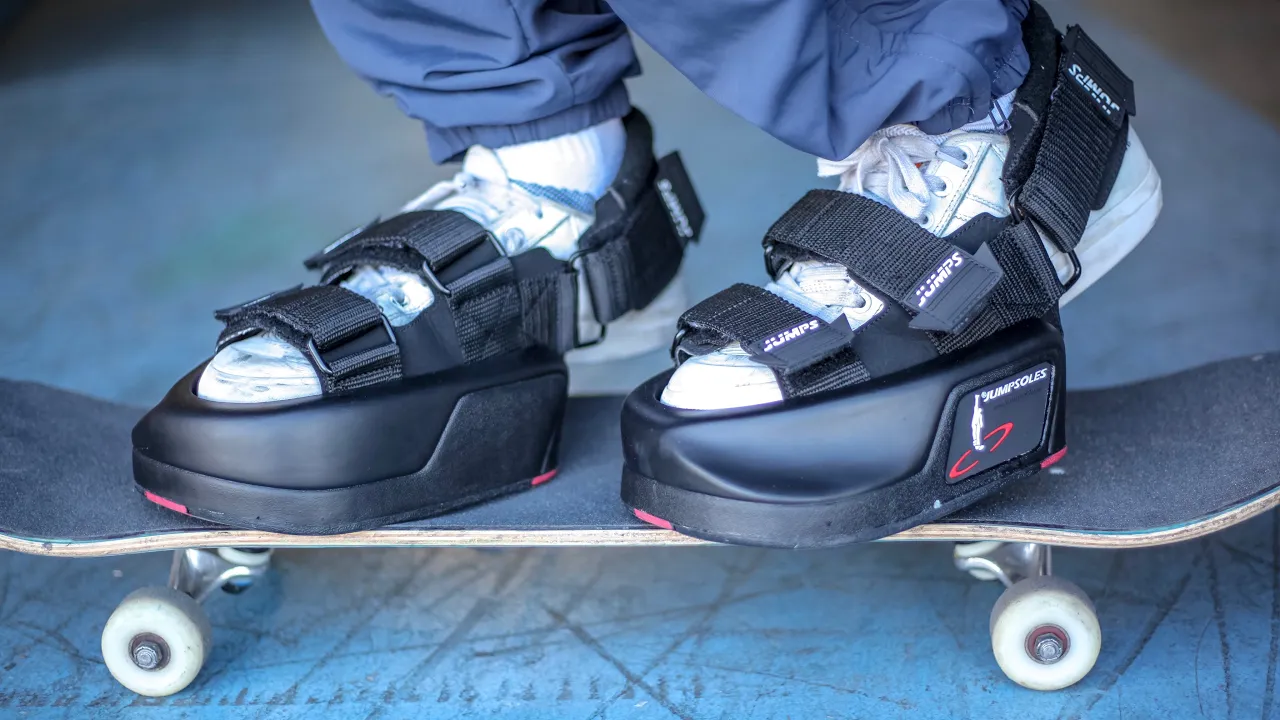 ANTI-GRAVITY JUMP SHOES?!? | MYSTERY BOX STUPID SKATE