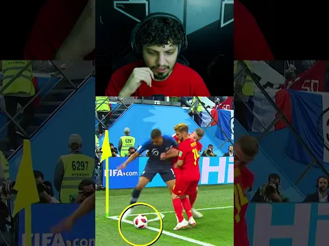 Quem fica bravo quando jogadores fazem isso? 🤔👀#neymar #mbappé #futbol #gol #fut