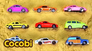 Mobil Tertimbun Pasir! Ekskavator, Tolong! 😱 | Mobil Mainan Anak | Cocobi