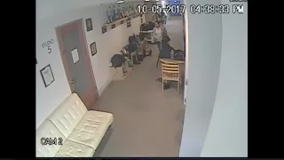 Police Look for Identity of Theft Suspect