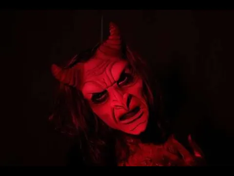 TRIAPHILIA   TRAILER mp4