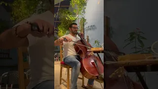 عزف موسيقي حي   كوزفن   الرياض دندنها