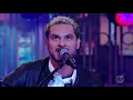 3030 canta "Love so strong"  | The Noite (01/07/19)