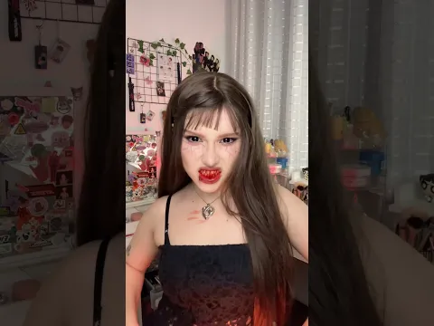 tentando virar uma vampira de respeito ✨🧛🏻‍♀️
