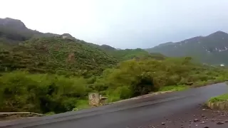 اللهم إنا نستودعك اليمن وأهلها دندنها