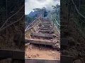 Download Lagu Scaling Gunung Kinabalu means climbing and descending 20,000+ stairs in 2 days !