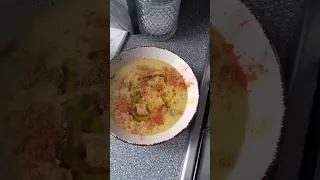 كلها فيتامينات وطاقة كتزيد في حدة التركيز وكتنقي الكبد من السموم 