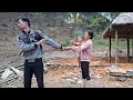 Lagu After two days of helping each other build a house, Quang said goodbye to Thuyet. Will he come back?