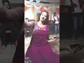 Download Lagu hai uske dam se meri Sanson ka aana Jana, Badal gayi hai ye duniya badal gaya hai jamana