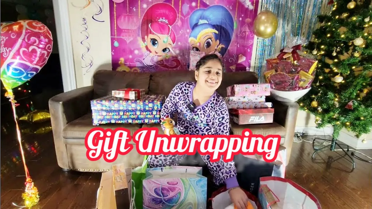 Gift Unwrapping and Birthday Photos: The Joint Family Vlogs