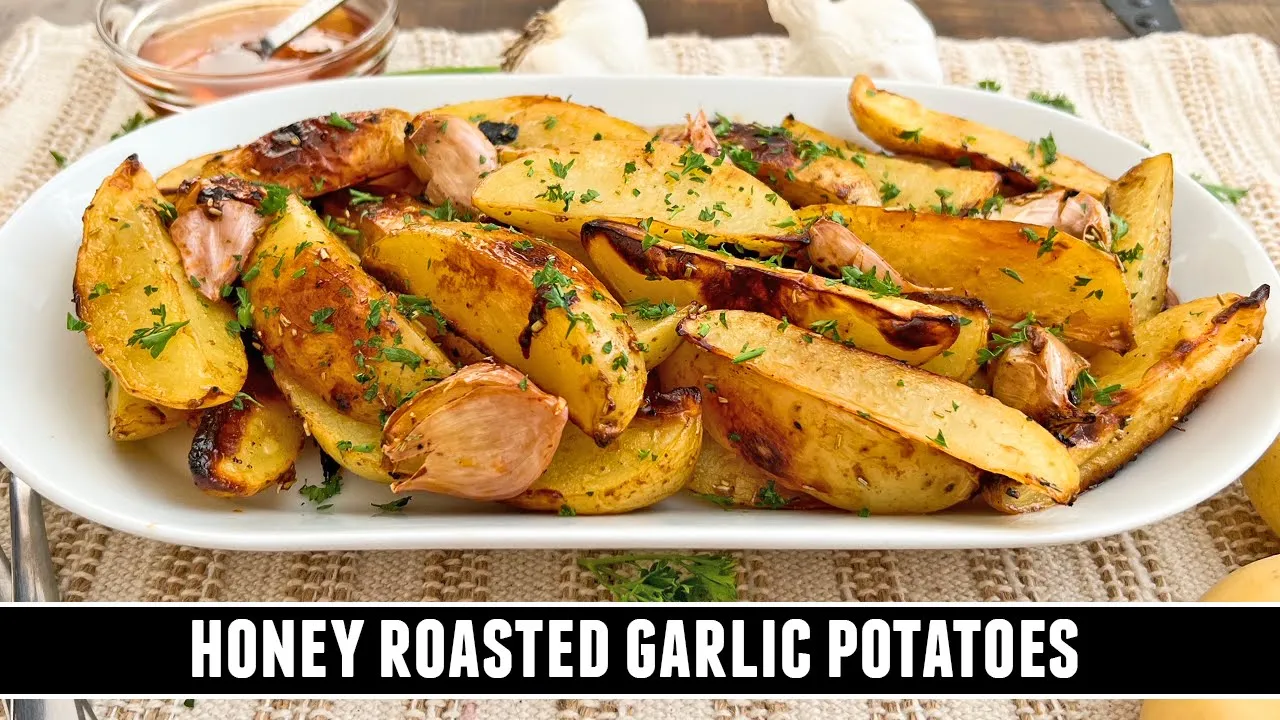 Honey Roasted Garlic Potatoes   The PERFECT Side Dish for the Holidays